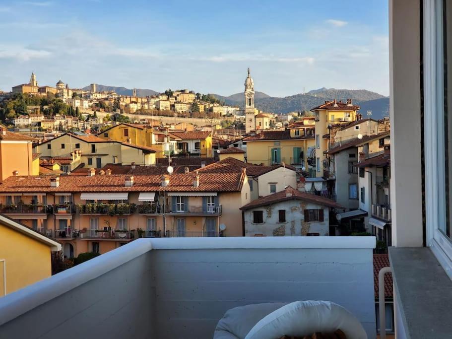 "La Me Ca" Intero Appartamento In Centro Con Vista Sui Colli Бергамо Экстерьер фото